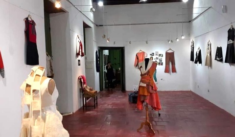 Muestra de diseños artesanales en el Museo Casa de Hernández
