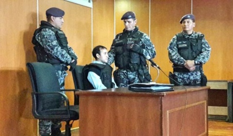 Dos periodistas piden la 'justicia' de los reclusos para Gaspar Cinco