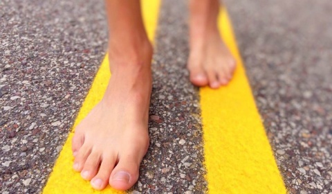 Condenados a prisión en Salta por robarle las medias y las zapatillas a un transeúnte