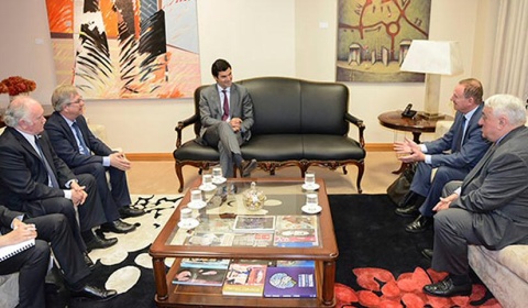 Urtubey recibe a senadores del Servicio Franco Argentino de Amistad