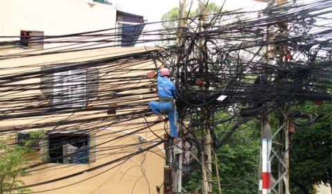 La ordenanza que obliga a soterrar los cables eléctricos no es inconstitucional, según la Corte de Salta