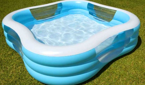 Sancionado un preso francés cuando pretendía instalar una piscina en su celda