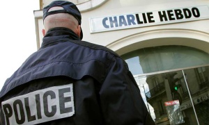 Un ataque islamista al semanario satírico Charlie Hebdo provoca 12 muertos en París