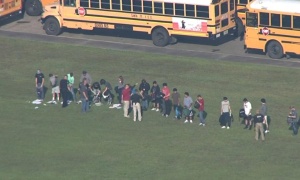 Al menos ocho muertos en un tiroteo en un colegio secundario de Texas