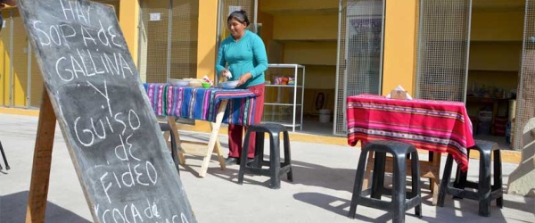 Sopa de gallina y guiso de fideo, el primer menú del nuevo Paseo de la Familia en Salta