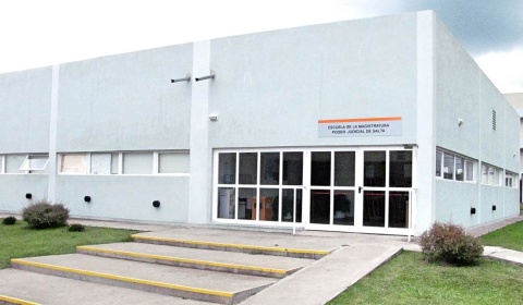 Empleados judiciales reflexionan sobre ética judicial en un curso de la Escuela de la Magistratura de Salta