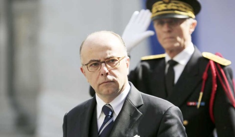 Hollande nombra a Bernard Cazeneuve como nuevo primer ministro