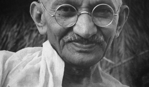 Día Internacional de la No violencia, a 150 años del nacimiento de Mahatma Gandhi