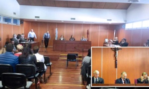 A grandes juicios, grandes crucifijos
