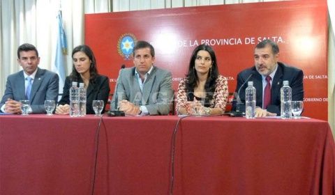 Un gobierno derrotado de antemano
