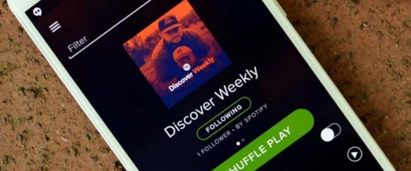 Spotify presenta Discovery Weekly, una lista de reproducción basada en los gustos del usuario