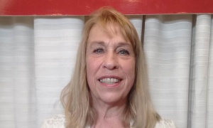 La ministra Pinal de Cid recibe a pequeños productores vitivinícolas de Salta