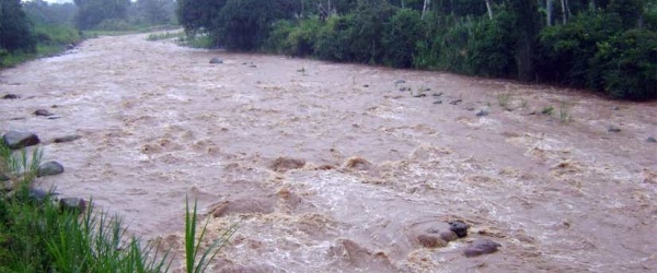 Hallados sin vida los niños que fueron arrastrados por la crecida del río Metán
