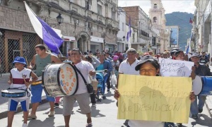 Libertad provisional con cargos para los once manteros que se hallaban detenidos