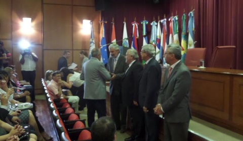 La Corte de Justicia de Salta distingue a los trabajadores que cumplieron 30 años de servicio