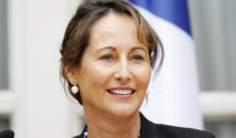 Ségolène Royal pide 'pasar a la acción' contra el calentamiento global