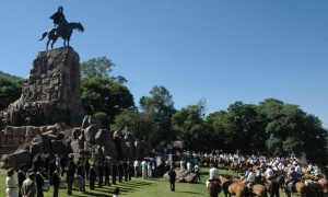 Salta se prepara para vivir un fin de semana largo a pleno