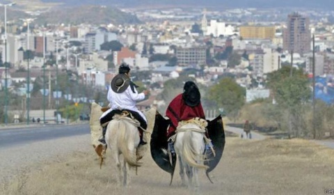Salta recibe hoy a los primeros turistas de la temporada de verano 2020