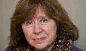 Premio Nobel de Literatura para la escritora bielorrusa Svetlana Alexievich