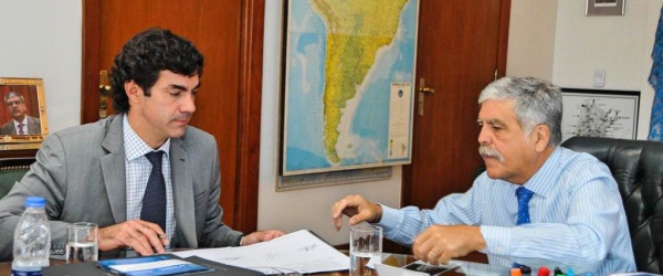 Urtubey pasa de desear '100 años de kirchnerismo' a denunciar el robo del régimen anterior