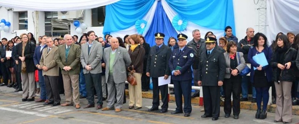 Tránsito celebra sus 67 años de vida entre cohetes y serpentinas