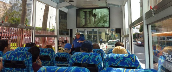 Saltflix autóctono en pantallas de colectivos de SAETA