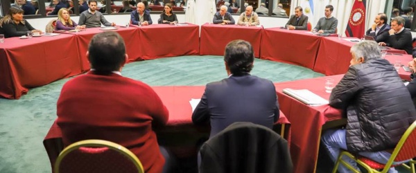 Gobierno de Salta: Un gabinete sin papeles y, probablemente también, sin ideas