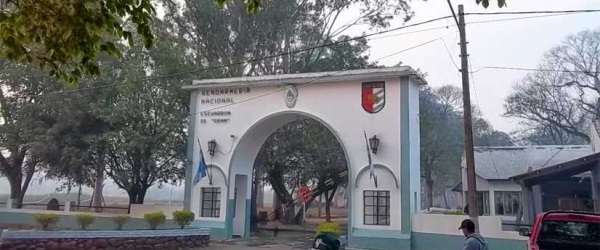 Siete gendarmes detenidos por el robo de armas de guerra en Orán