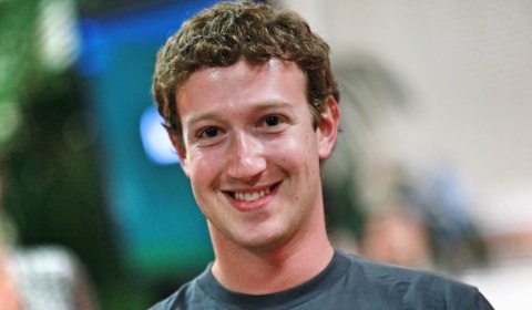 La cara de Zuckerberg, el cerebro de Juana Azurduy