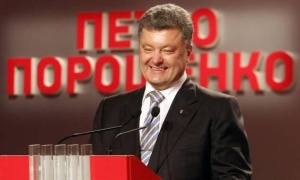 Poroshenko asume la presidencia de Ucrania y anuncia un plan de paz