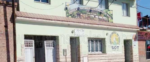 Suspendido un sargento de Policía que organizó en El Carril una fiesta clandestina con 200 'invitados'