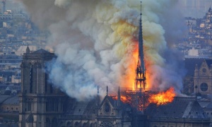 Expertos de la UNESCO, listos para ayudar a Francia a rescatar y reconstruir Notre Dame