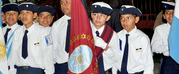 Urtubey quiere convertir a las comisarías en academias particulares de informática infantil