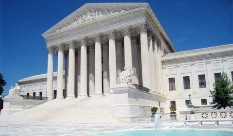 Expectativa por la decisión de la Corte Suprema de los Estados Unidos sobre la deuda argentina