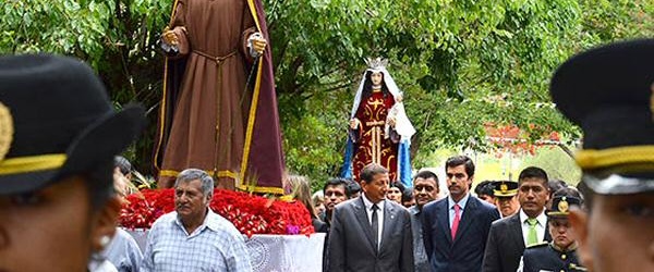 El gobernador Urtubey participa en las fiestas patronales de La Caldera