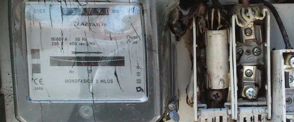 Tío Silisque ya tiene su propio medidor de luz
