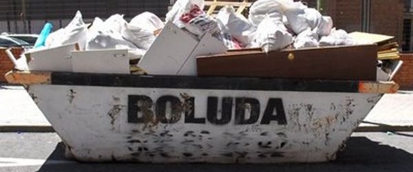 Desde febrero, se han enterrado más de 5.000 toneladas de escombros en el vertedero