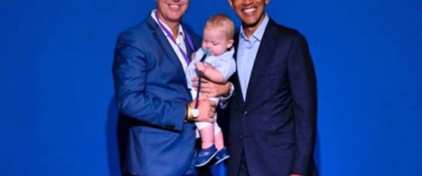 Mirko también se hace la foto con Obama