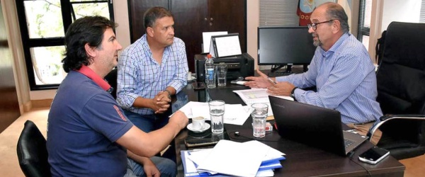 El ministro Camacho se reúne con directivos de la Cámara Salteña de la Construcción