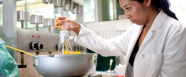 El laboratorio bromatológico y la ludoteca que prometió Isa estarán listos antes de fin de año