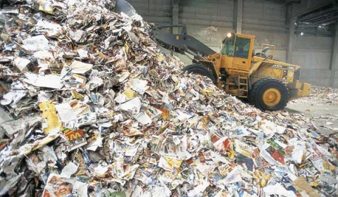 La Municipalidad elimina 300 toneladas de basura arrojadas al río Arenales