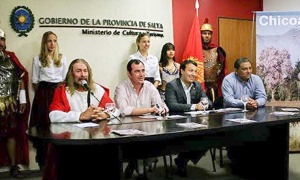 'Y ahora le cedemos el micrófono a Nuestro Señor Jesucristo, quien ya queda con ustedes'