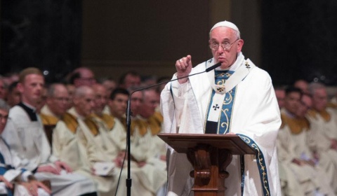 El Vaticano pide suspender la constituyente de Venezuela