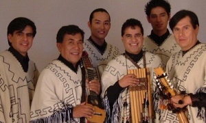 Concierto de Los Kjarkas en el Teatro Provincial de Salta