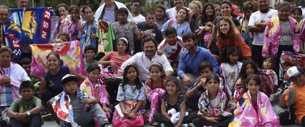 Sáenz visita la colonia de vacaciones del balneario Carlos Xamena