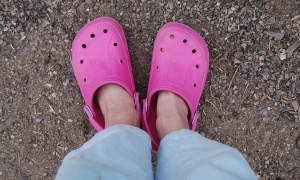 Ocho meses de cárcel por violar la cuarentena e intentar robar un par de 'crocs'