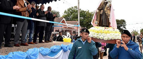 El gobernador Urtubey participa de las fiestas patronales de General Ballivián