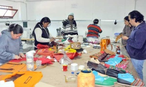 El gobierno de Salta promueve en Buenos Aires los productos de los 'artesanos sociales'