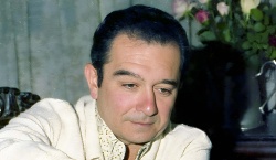 Semblanza de Carlos Alberto Caro