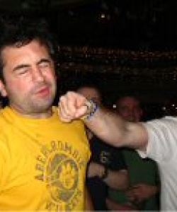 ¿Política o kick-boxing?
